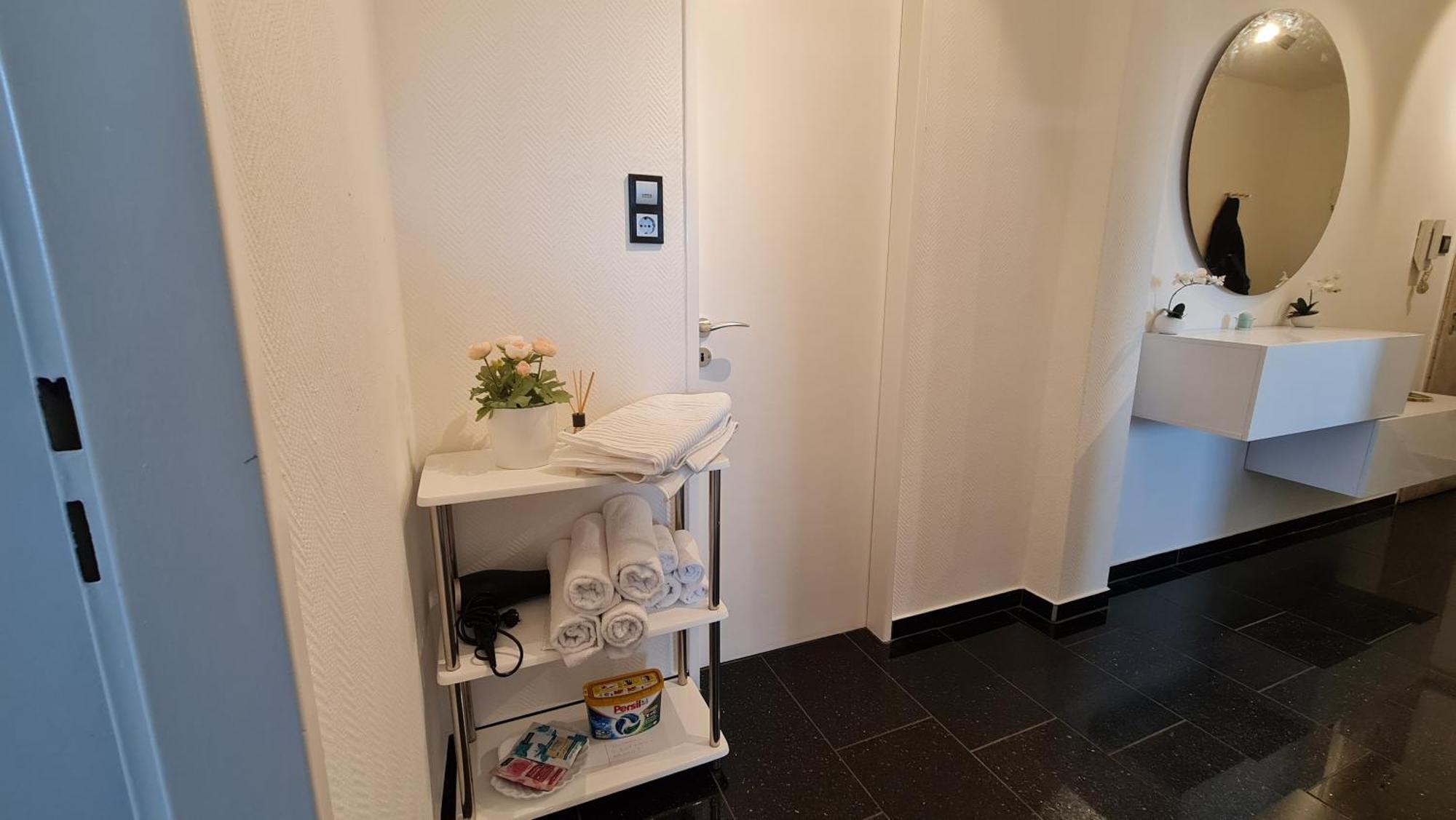 Apartment Deichliebe 1 - Traumhafter Ausblick, Eigene Garage & Kontaktloser Check-in - Komfort Pur!!!